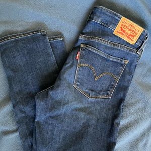 Levi’s 711 Skinny (Ankle) Jeans